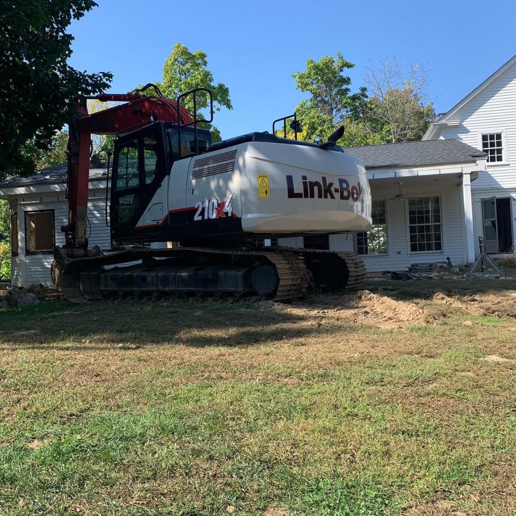 Link-Belt Excavator Ready to Take Down House in Sherborn MA
