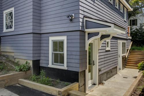 Auxiliary Apartment Outdoor Entry Watertown MA Contemporary Design Build