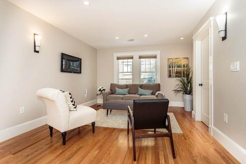 Family Room Bright Belmont MA Contemporary Design