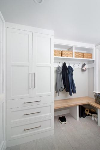 Mud Room Contemporary Design in Weston MA